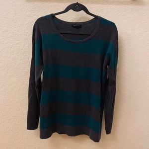 Banana republic stripped sweater